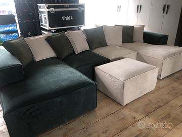 Divani moderni in svendita dal nostro magazzino