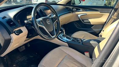 Sedili e rivestimenti in pelle Opel Insigna