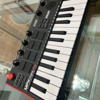 Akai pro mini Play
