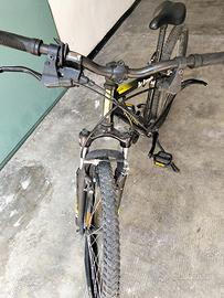 Bicicletta rockrider