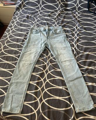 Jeans Pull&Bear azzurrino chiaro