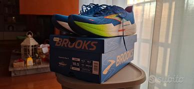 Brooks Hyperion Max 2