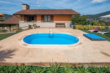 PISCINA GRE