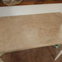 Tavolo con marmo travertino