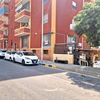 Locale commerciale 9 vetrine V. Colombo Quartu S.E