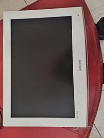 Tv Samsung 21/24  pollici
