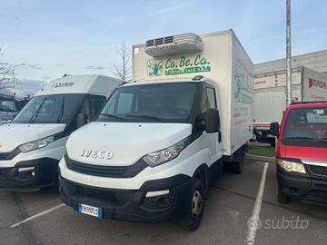 Iveco Daily cassonato Frigorifero con ganciere car
