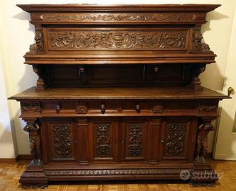 SALA DA PRANZO IN STILE NEORINASCIMENTALE