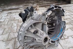 Cambio Ford Transit 2.0 Tdci Anno 2003