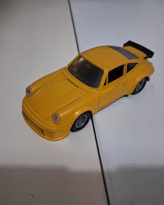 modellino porsche 934 turbo solido 1/43