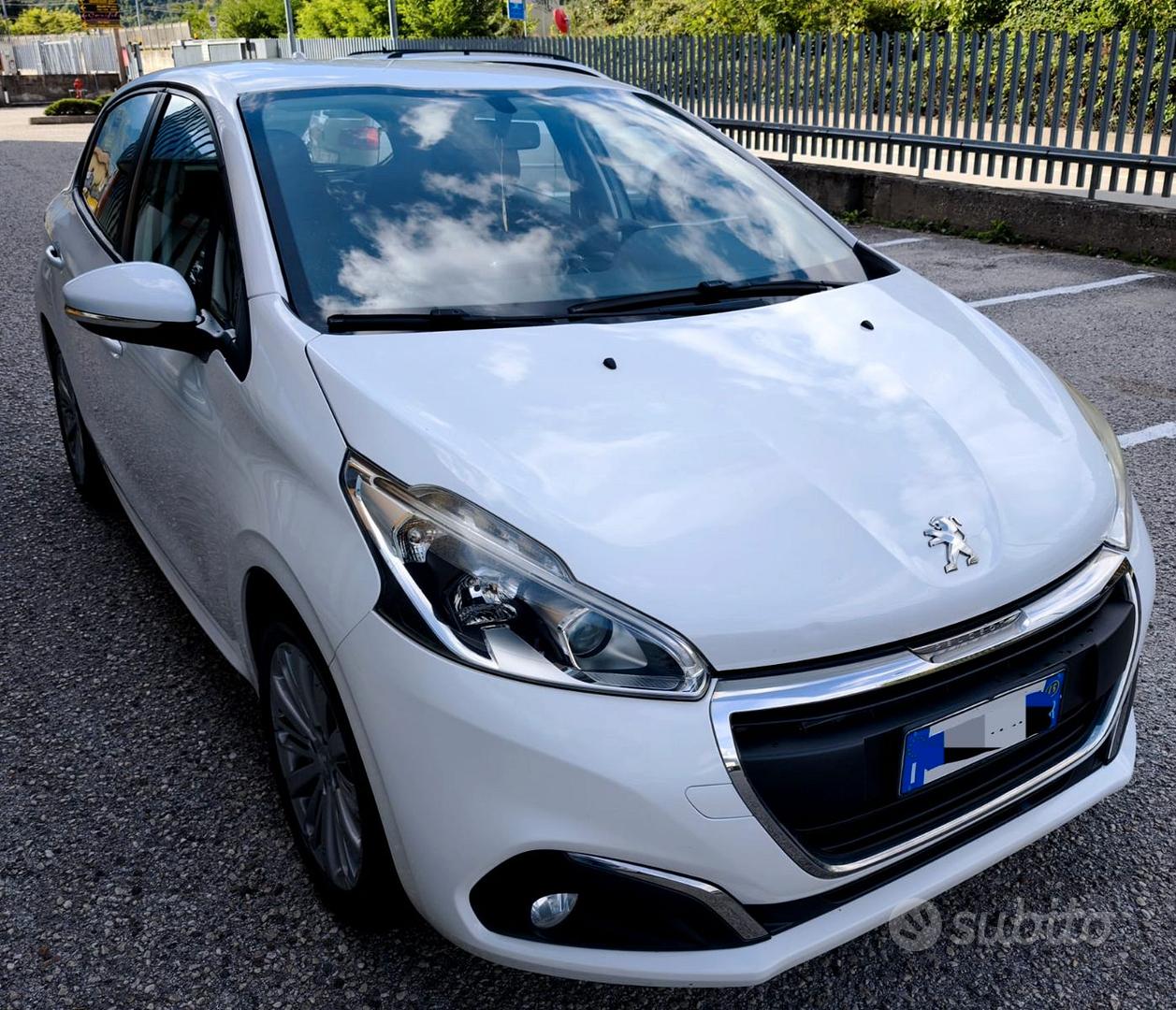 Peugeot 208 1° serie