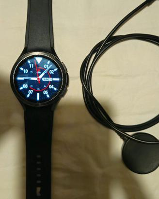 Samsung Galaxy Watch4 Classic 46mm Bluetooth usat 