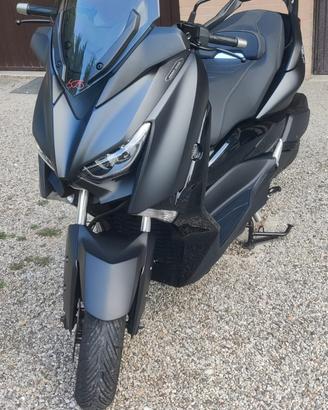 Yamaha XMax Ironmax