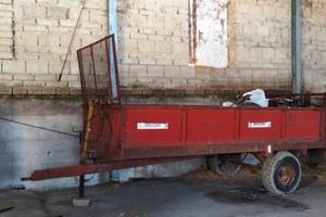 carrello spandiletame Bicchi 