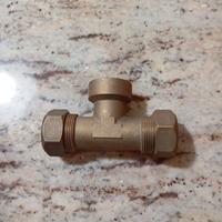 Raccordo a Tee femmina 3/4″ F – Ø 22