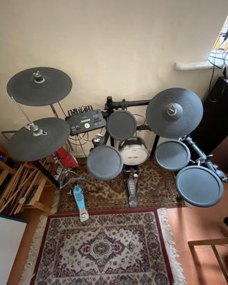 Yamaha DTX502 Drum