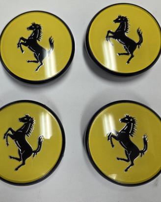 Coppette ruota coprimozzo Ferrari metallo plastica