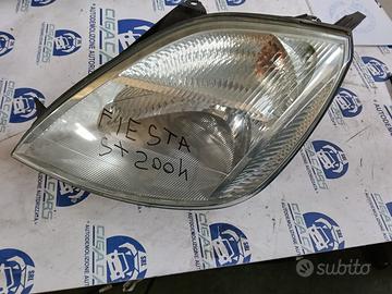 FORD FIESTA 2004 FARO SX