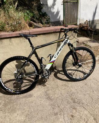 MTB ORBEA ALMACARBON