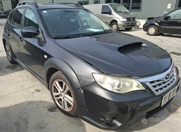 SUBARU IMPREZA per ricambi usati