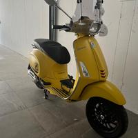 Vespa Sprint S 125i - Giallo gelosia