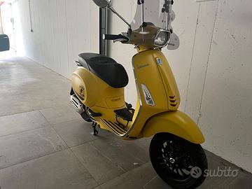 Vespa Sprint S 125i - Giallo gelosia