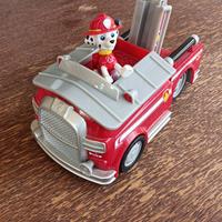 macchina paw patrol con personaggio