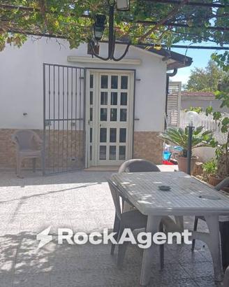 Appartamento di 150 m² con 3 locali e box auto dop