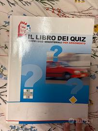 Libro Quiz Patente B (Ministeriali per Argomento)