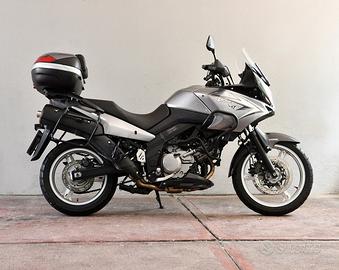 Suzuki V Strom DL 650 2010 Moto e Scooter In vendita a Milano