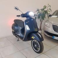 Vespa GTS 300 Super tech