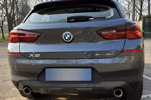 BMW X2 sDrive18d Business-X