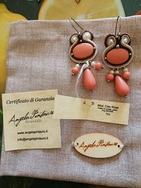 Orecchini corallo