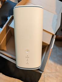 ZTE MC888 Ultra Modem Router 5G WiFi 6 top