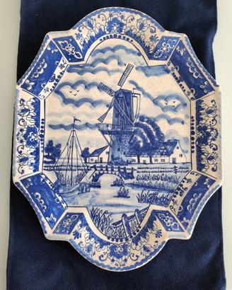 Piatto Delft 32x25 dipinto a mano con Certificato