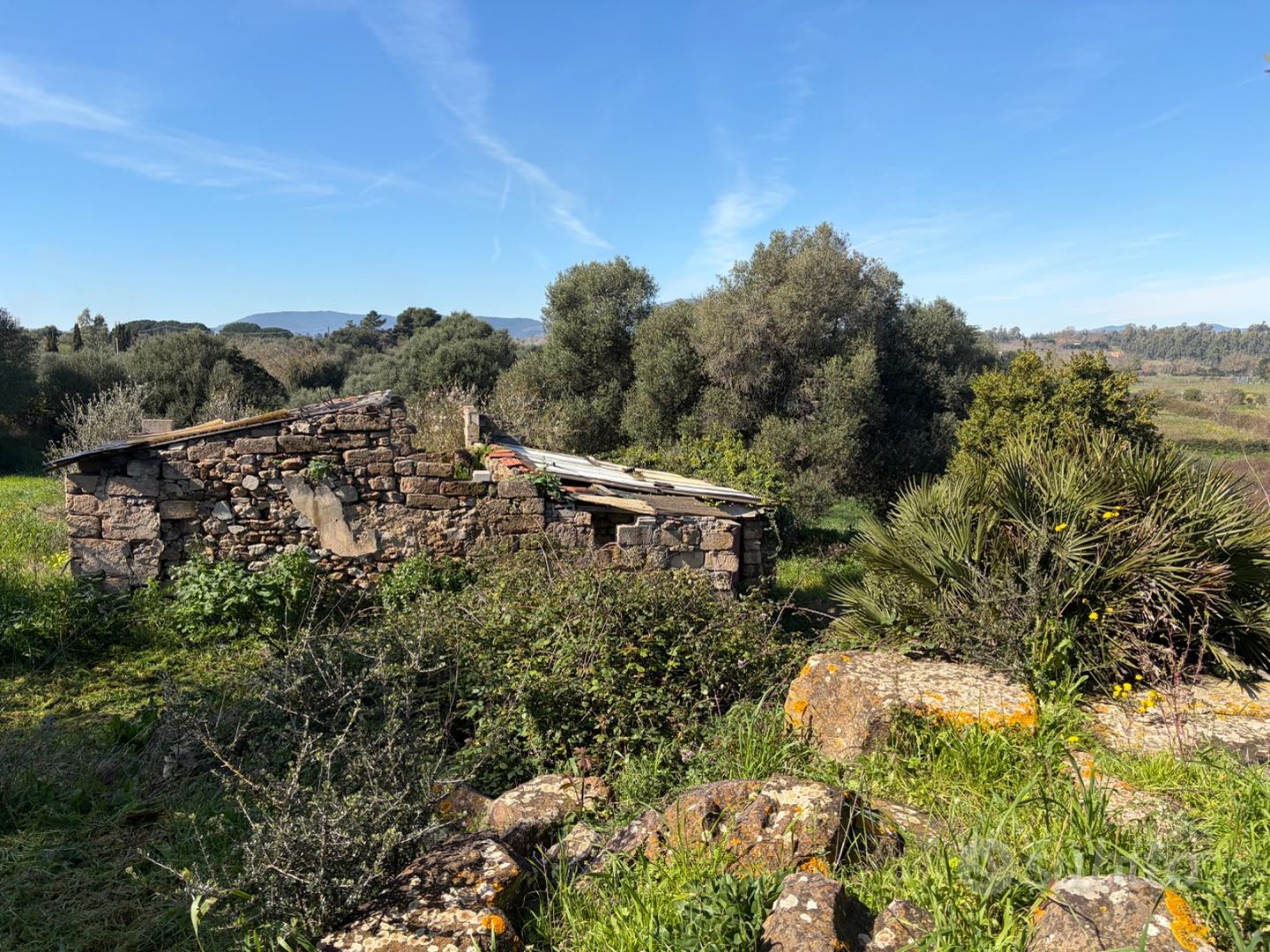 Terreno con rudere accatastato da ristrutturare - Vista 5