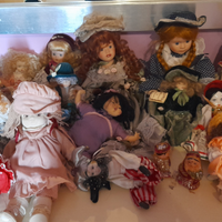 Bambole in porcellana