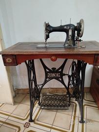 Antica macchina da cucire Tedesca