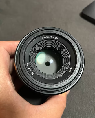 Sony FE 50mm f/1.8