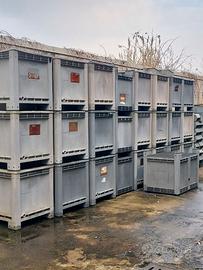 Contenitori grossi in Plastica