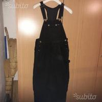 Tuta nera di velluto.Taglia M