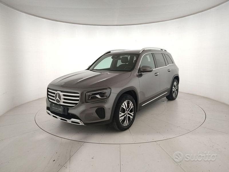 Mercedes GLB (X247)