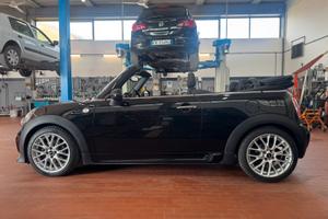 MINI CABRIO PER NEOPATENTATI
