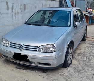 Volwksvagen Golf 4 Serie 1.9 110 cv 