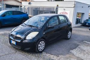 Toyota Yaris 1.3 5 porte Benzina