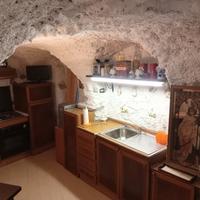 Casa in pietra nell' entroterra della Liguria