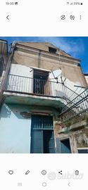fabbricato da ristrutturare in Santa Maria a Vico 