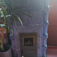 Stufa a legna in ceramica