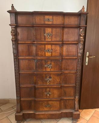 Camera da letto antica in noce 