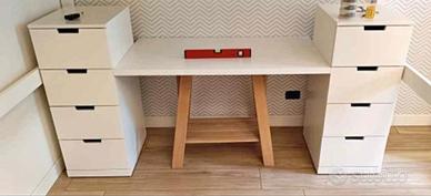 scrivania e cassettiere